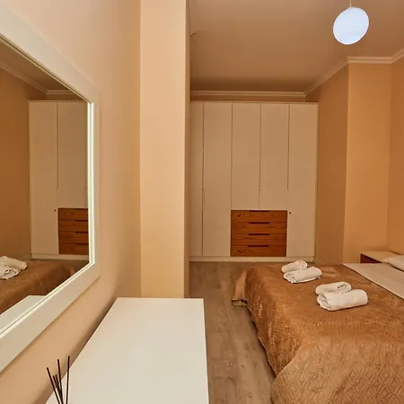 Luxury Square 21 Tirana