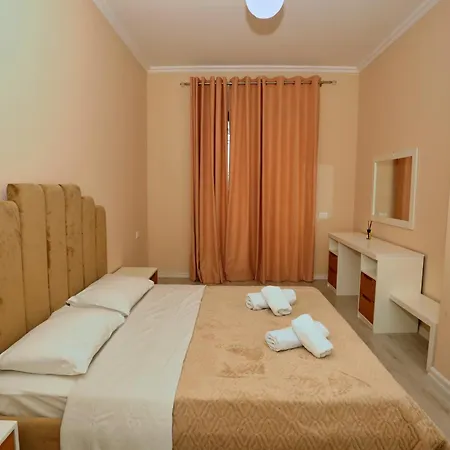 Luxury Square 21 Tirana