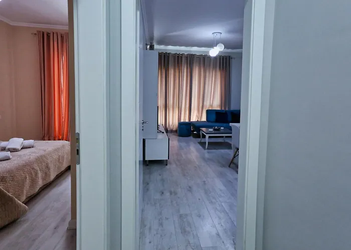 Luxury Square 21 Apartament *