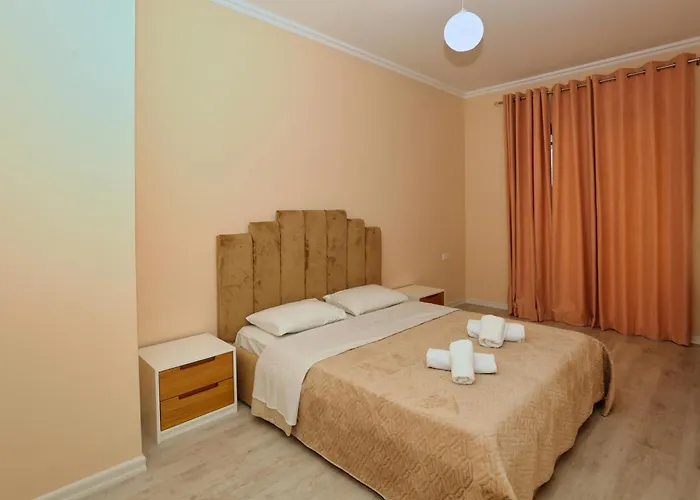 Luxury Square 21 Apartament