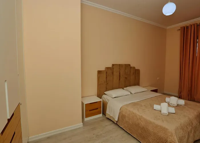 Luxury Square 21 * Tirana