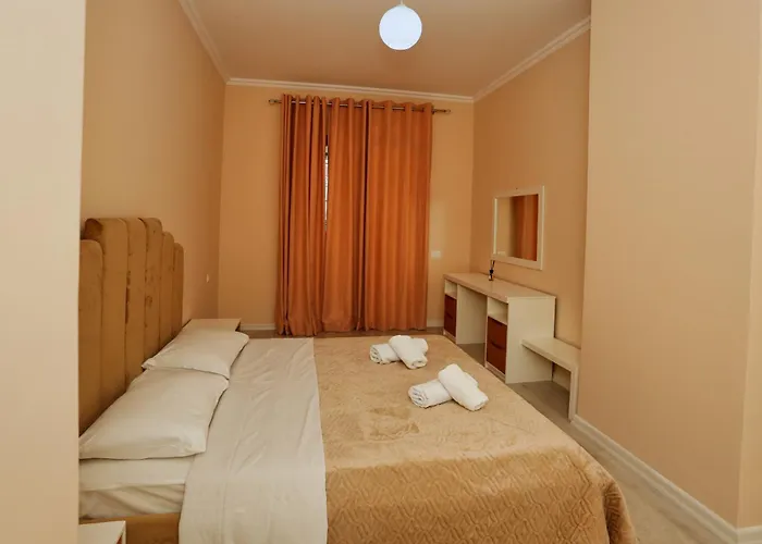 Luxury Square 21 Apartament *